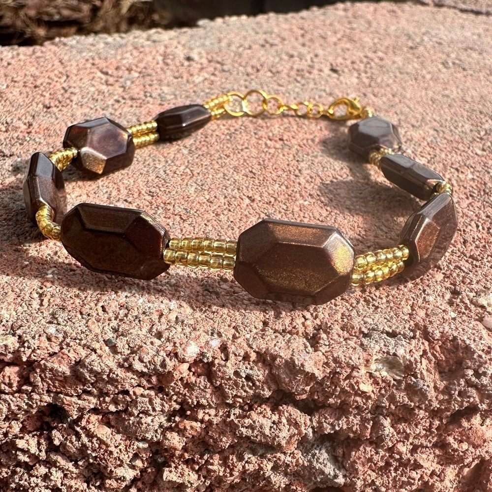 Brown & Gold Adjustable Beaded Bracelet with Gold Colored Accents